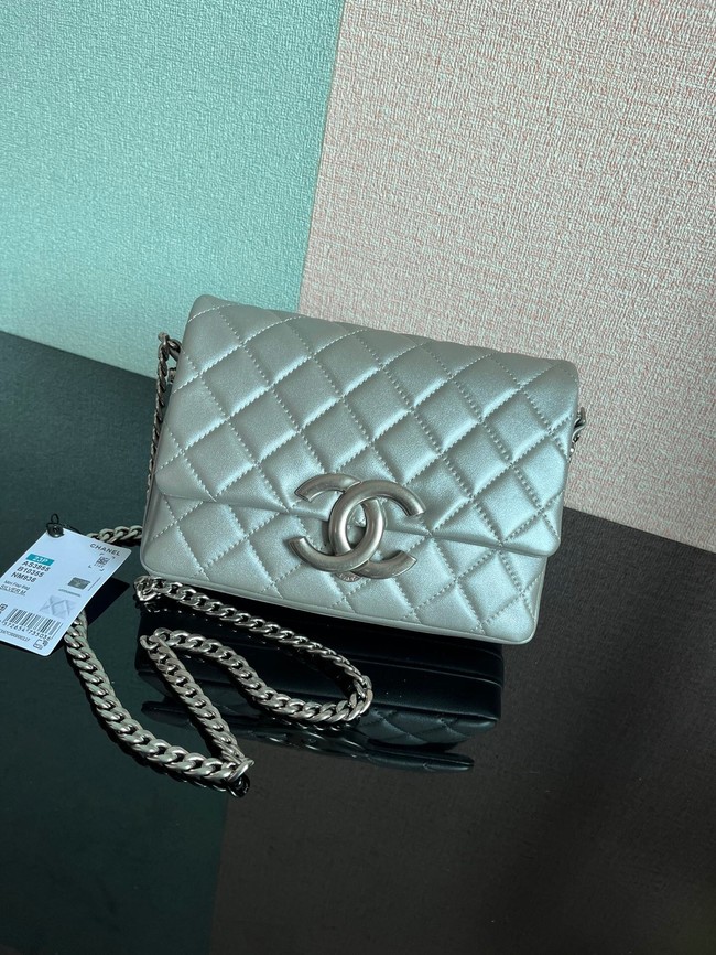 Chanel SMALL FLAP BAG Lambskin & silver-Tone Metal AS3855 silver