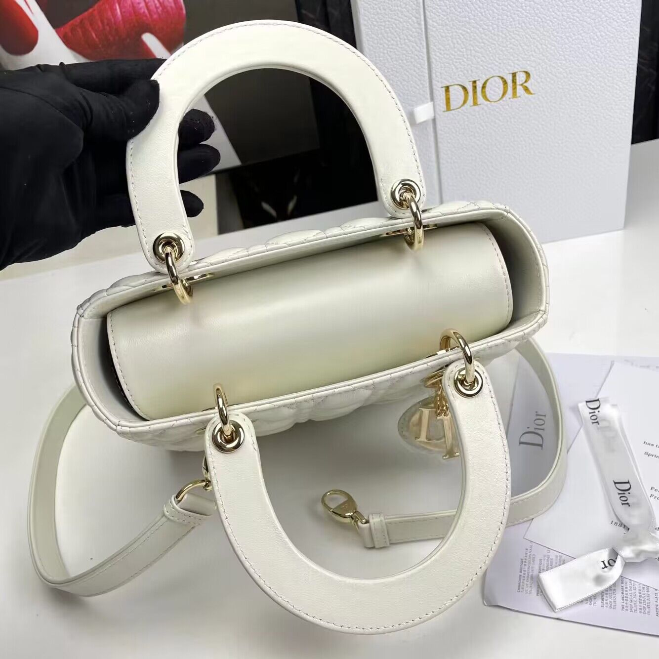 MEDIUM LADY DIOR BAG Cannage Lambskin M0565E off white&gold