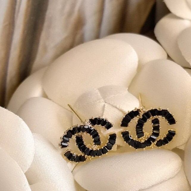 Chanel Earrings CE11350