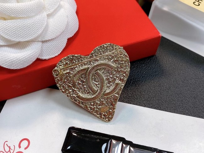 Chanel brooch CE11380