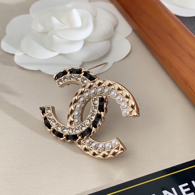 Chanel brooch CE11515