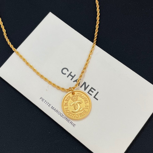 Chanel Necklace CE11541