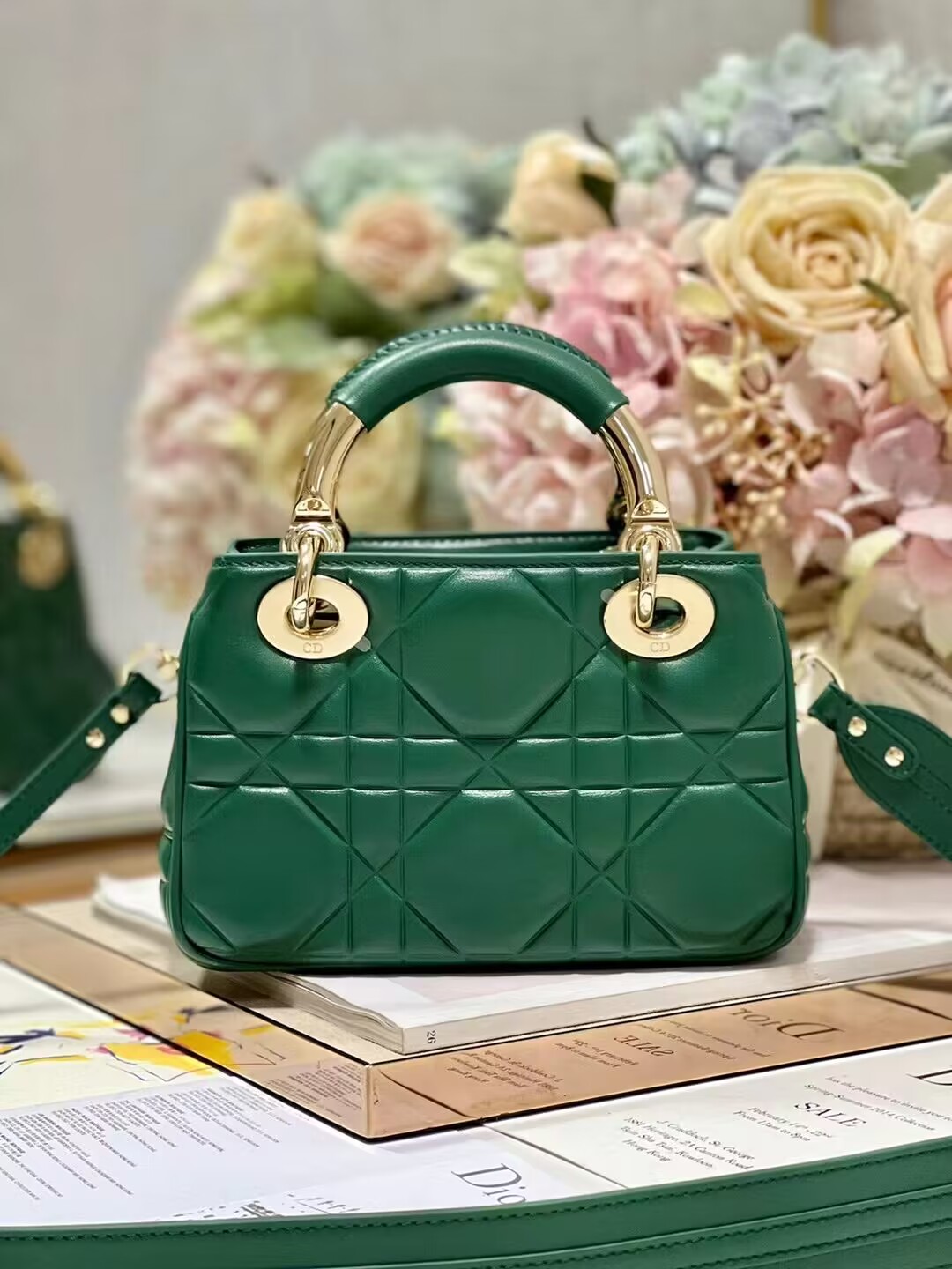 LADY DIOR TOP HANDLE SMALL BAG Cannage Lambskin C0620 green