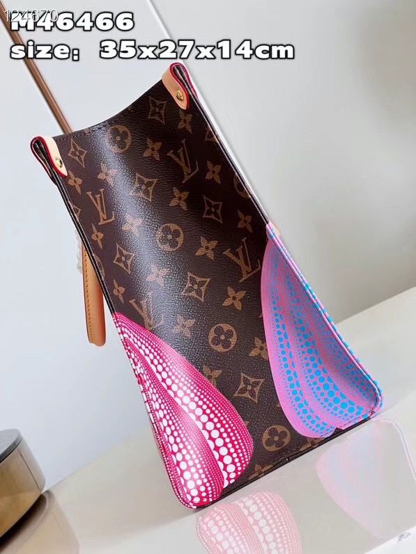 Louis Vuitton LV X YK OnTheGo MM M46466