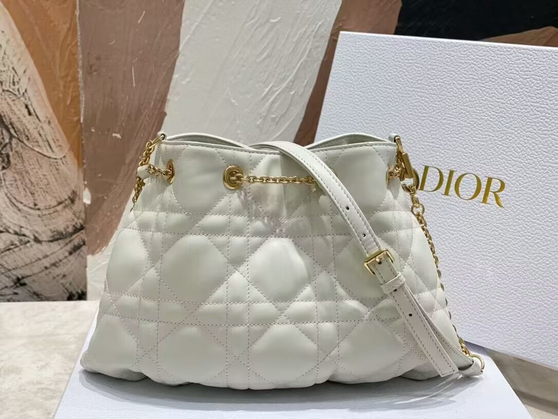 MEDIUM DIOR AMMI BAG Sand white Supple Macrocannage Lambskin M22566F