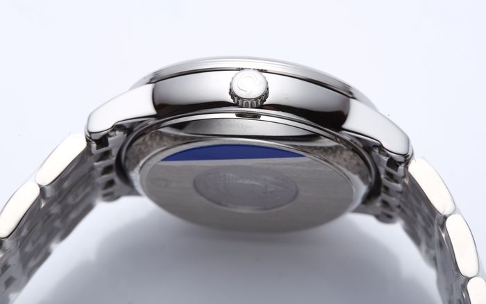 Omega Watch OMW00247-1