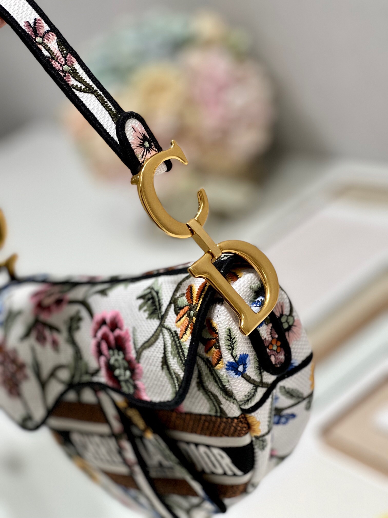 DIOR SADDLE BAG White Multicolor Dior Petites Fleurs Embroidery M0446CEA