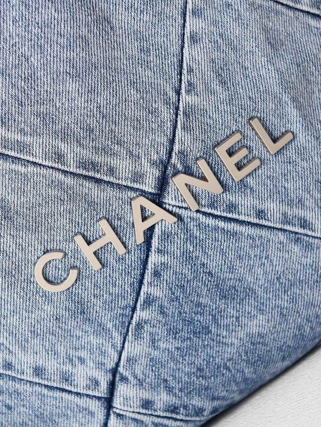 LARGE BACK PACK CHANEL 22 AS3313 Denim 