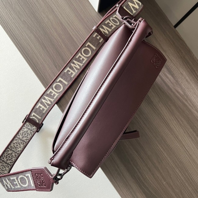 Loewe Puzzle Bag Leather 052239 wine