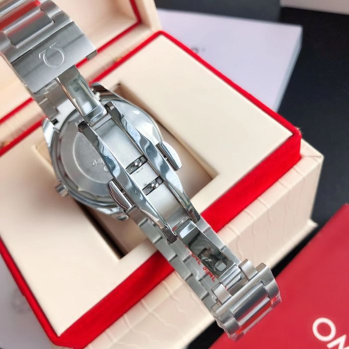 Omega Watch OMW00446