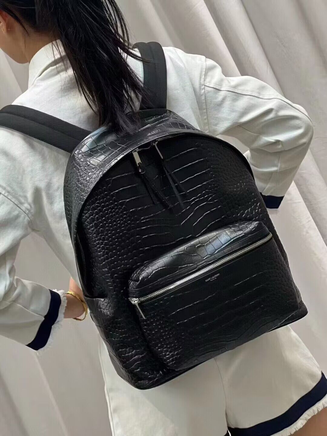 SAINT LAURENT LEATHER large knapsack Y886653 black