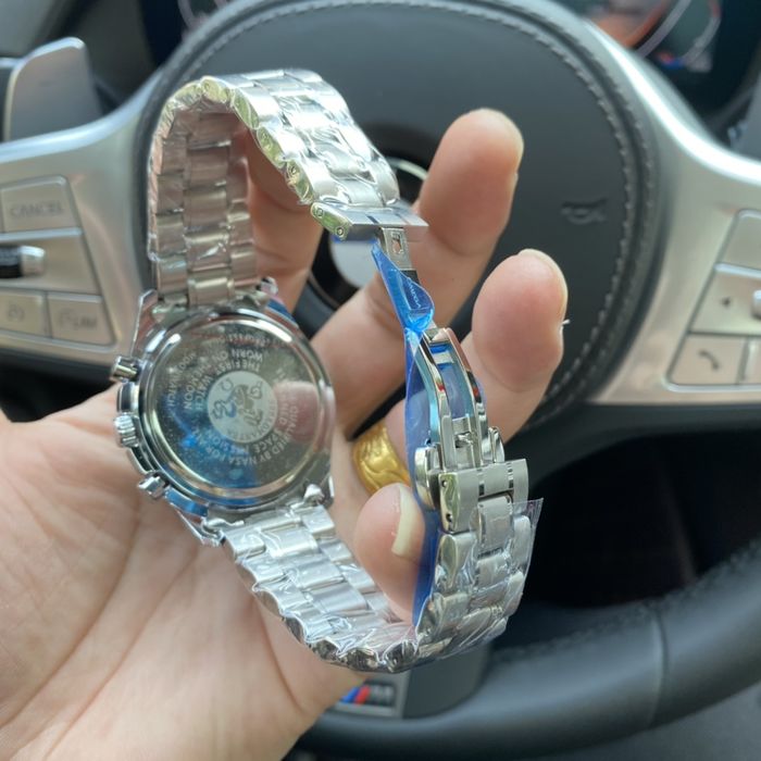 Omega Watch OMW00520-1