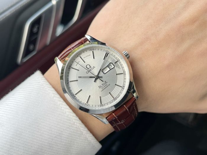 Omega Watch OMW00595-1