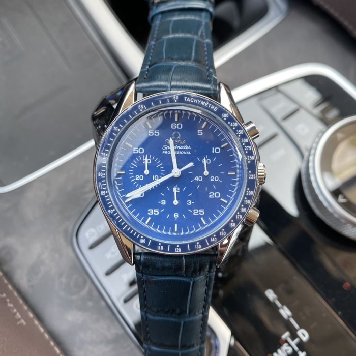 Omega Watch OMW00607-1