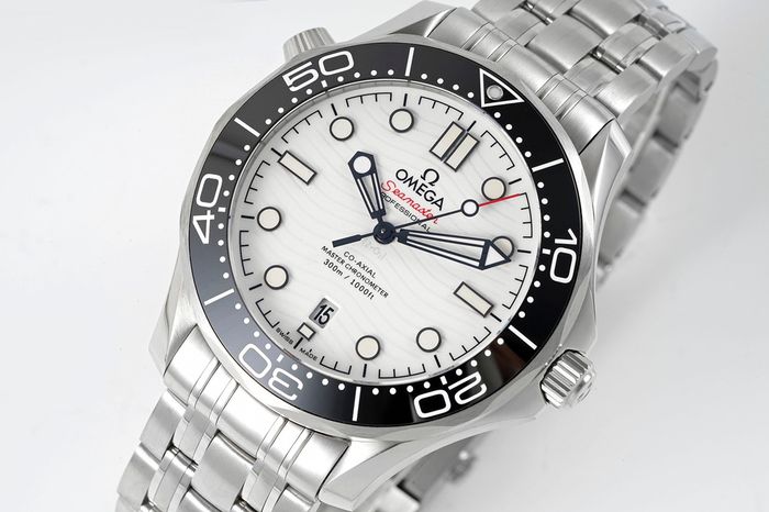 Omega Watch OMW00613-1