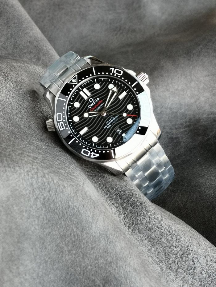 Omega Watch OMW00631