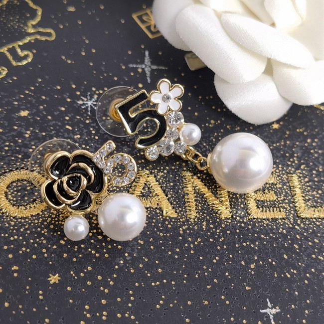 Chanel Earrings CE11679