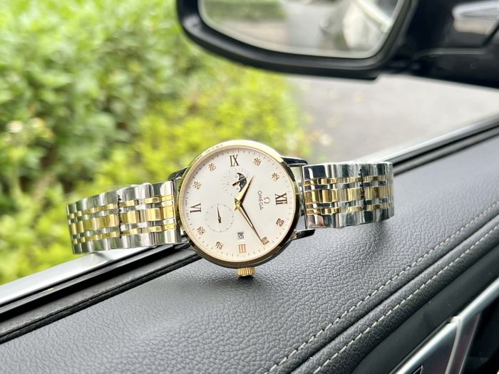 Omega Watch OMW00672-2