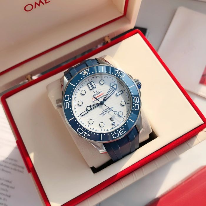 Omega Watch OMW00777