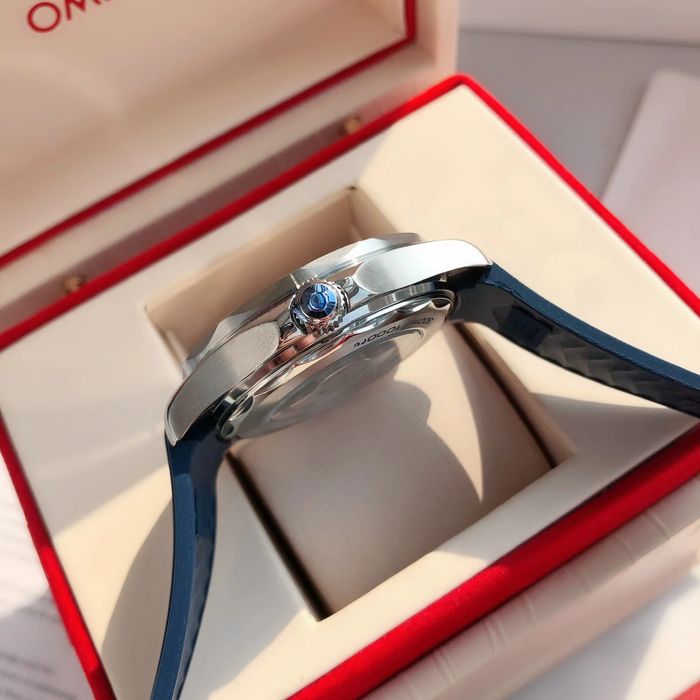 Omega Watch OMW00777