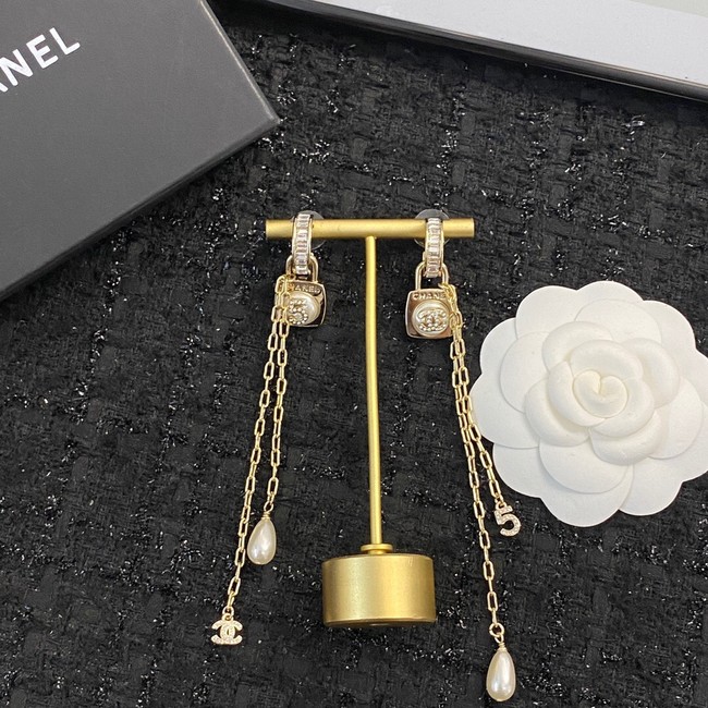 Chanel Earrings CE11696