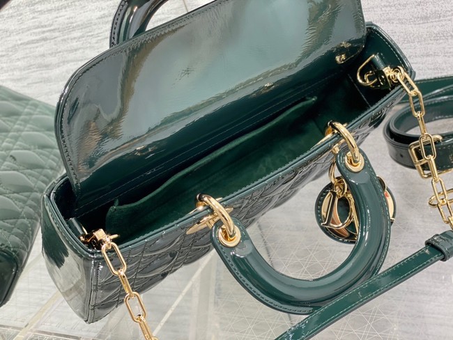 MEDIUM LADY D-JOY BAG Patent Cannage Calfskin M0540ON blackish green