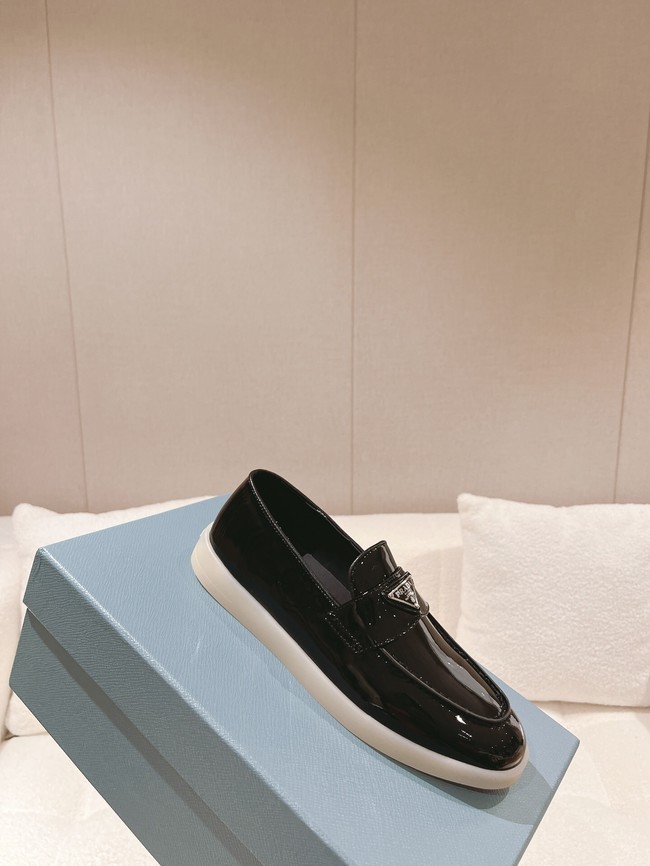 Prada leather loafers 93415-5