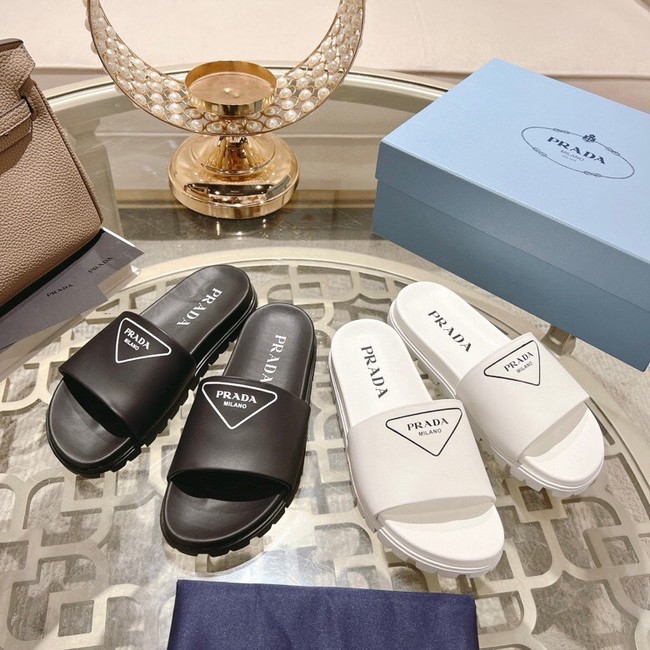 Prada leather slides 93442-1