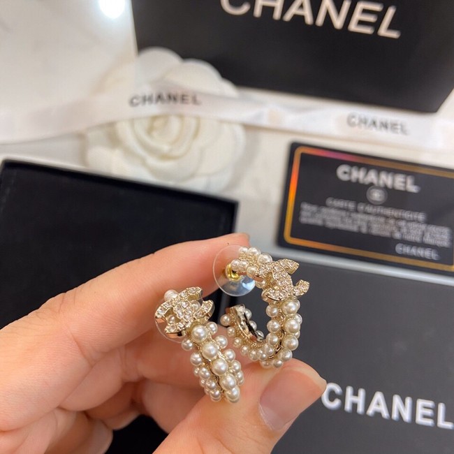 Chanel Earrings CE11715