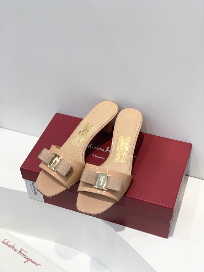 Ferragamo Sandal heel height 5.5CM 93493-2