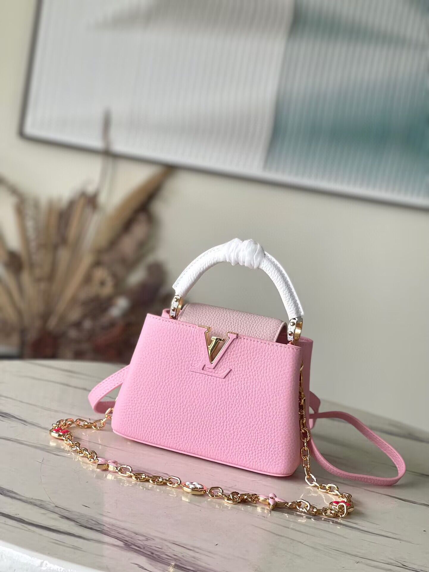 Louis Vuitton Capucines Original Leather Bag M22375 Light Pink