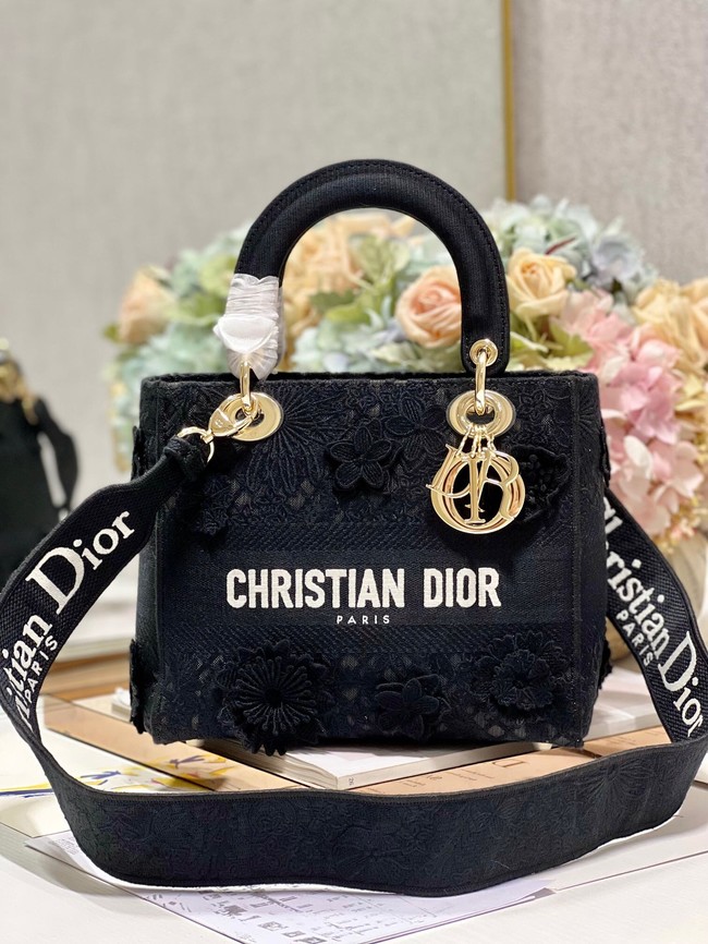 MEDIUM DIOR OR LADY D-LITE BAG M0565OIAU black