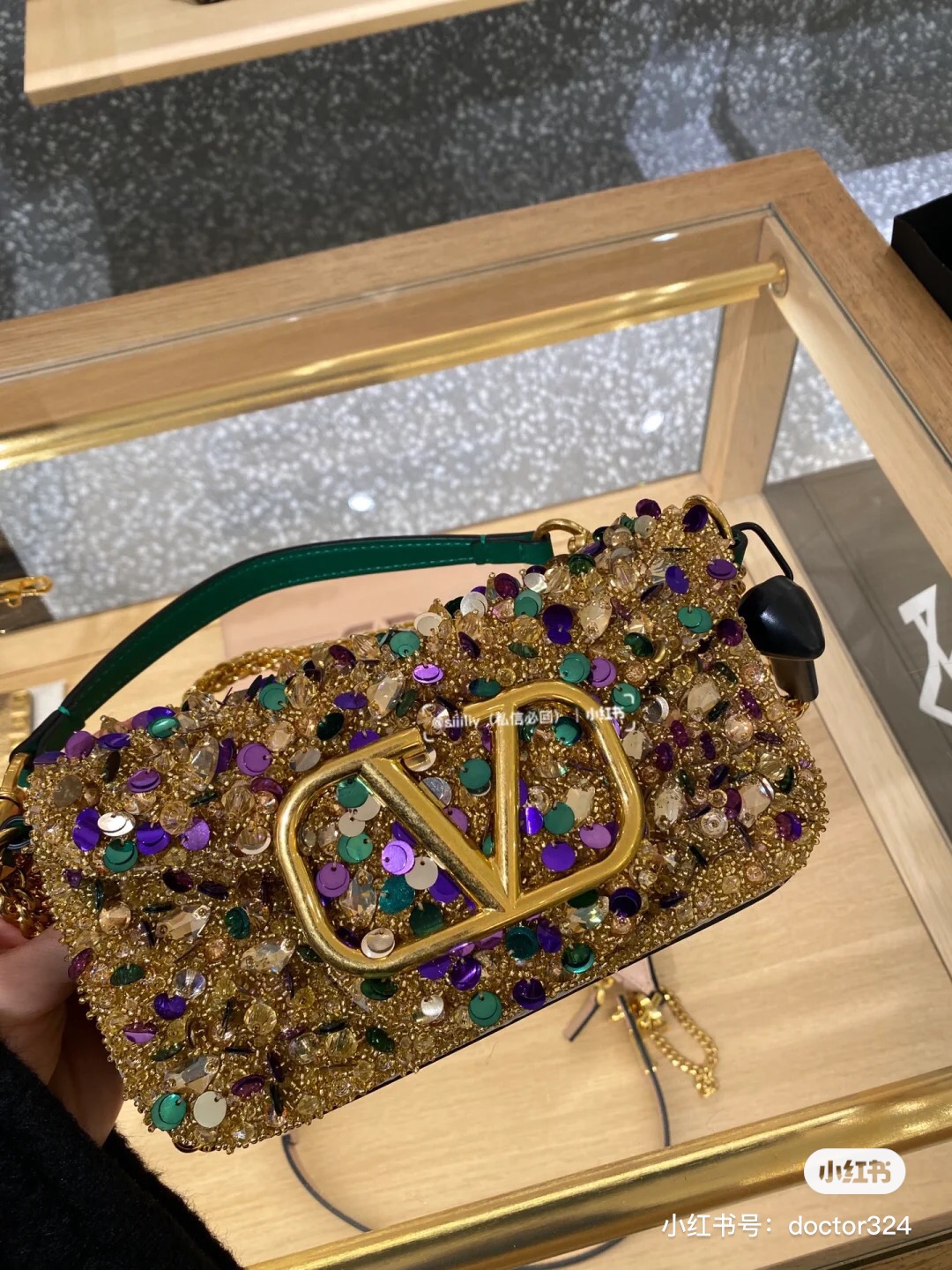 VALENTINO V-logo MINI LOCO sequin and leather bag WA0K53-10