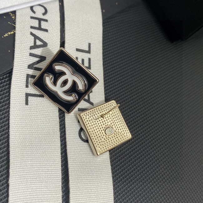 Chanel Earrings CE11787