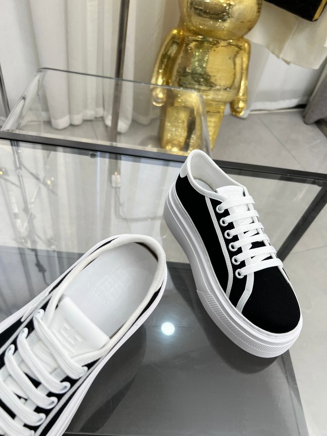 Givenchy WALK N  PLATFORM SNEAKER 93520-1