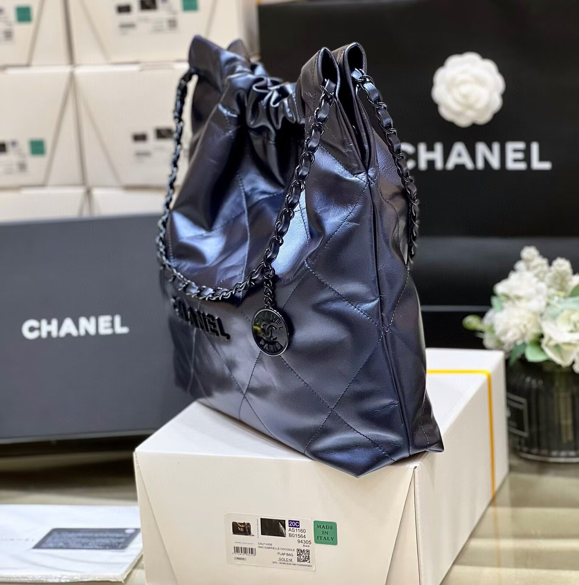 Chanel Calf leather shopping bag AS3261 Navy Blue