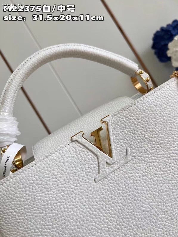 Louis Vuitton Capucines MM M20784 white