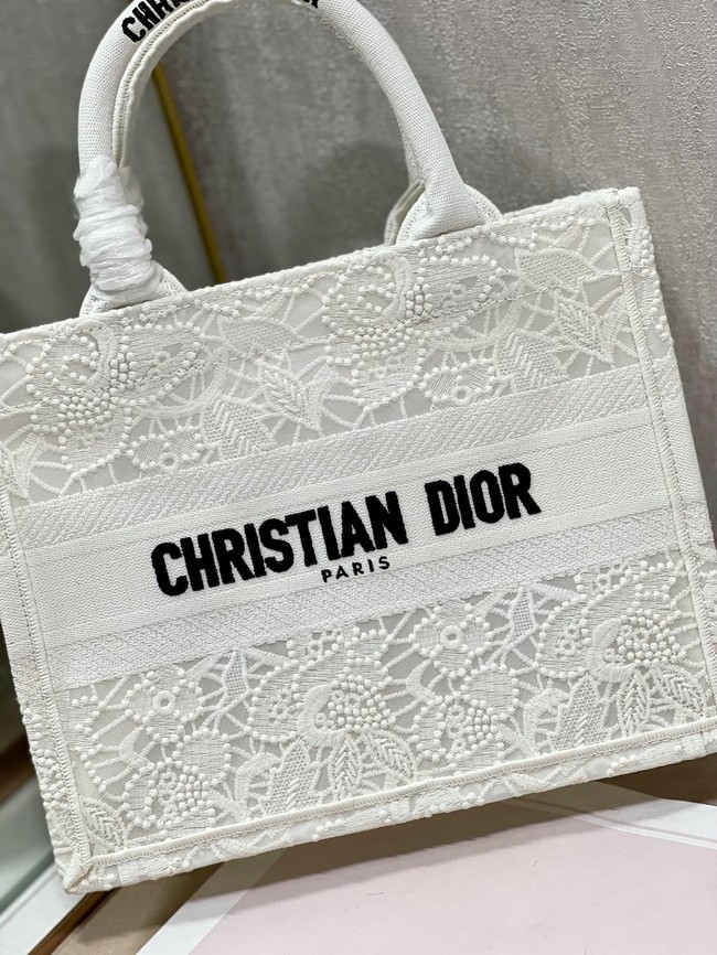 SMALL DIOR DIOR BOOK TOTE D-Lace Embroidery M1296ZRG-2