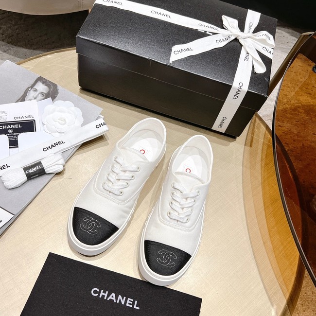 Chanel Womens sneakers 93543-1