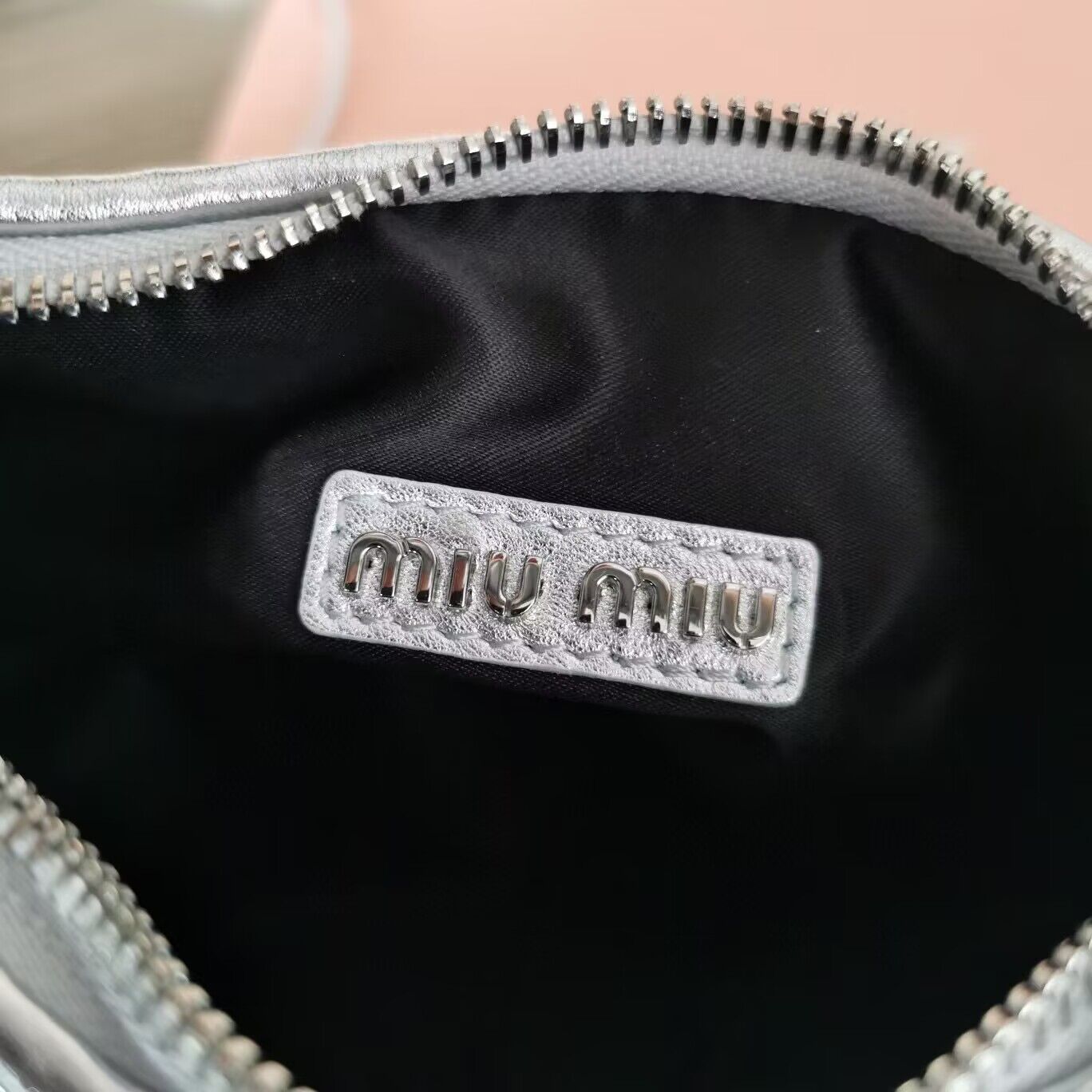 Miu Miu Wander Matelasse Original Sheepskin Bag 5BC125 Silver