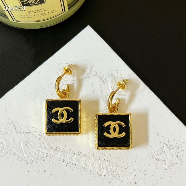 Chanel Earrings CE11865