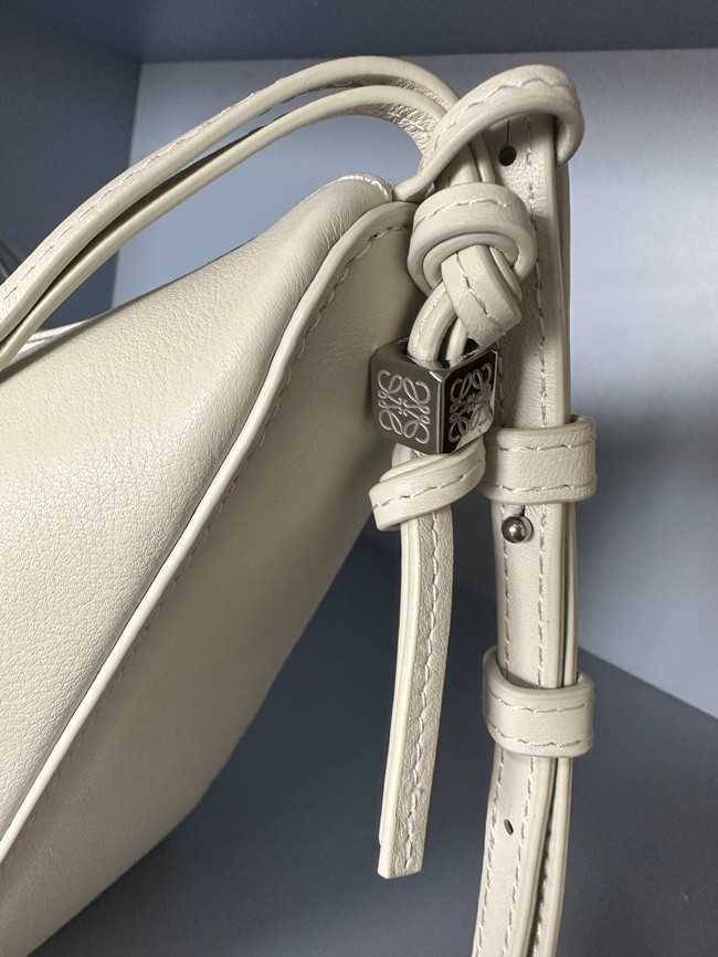 Loewe Original Leather Shoulder Handbag C923 Cream