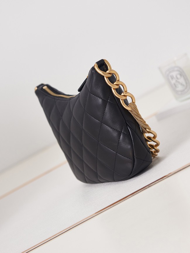 CHANEL HOBO HANDBAG AS4220 BLACK