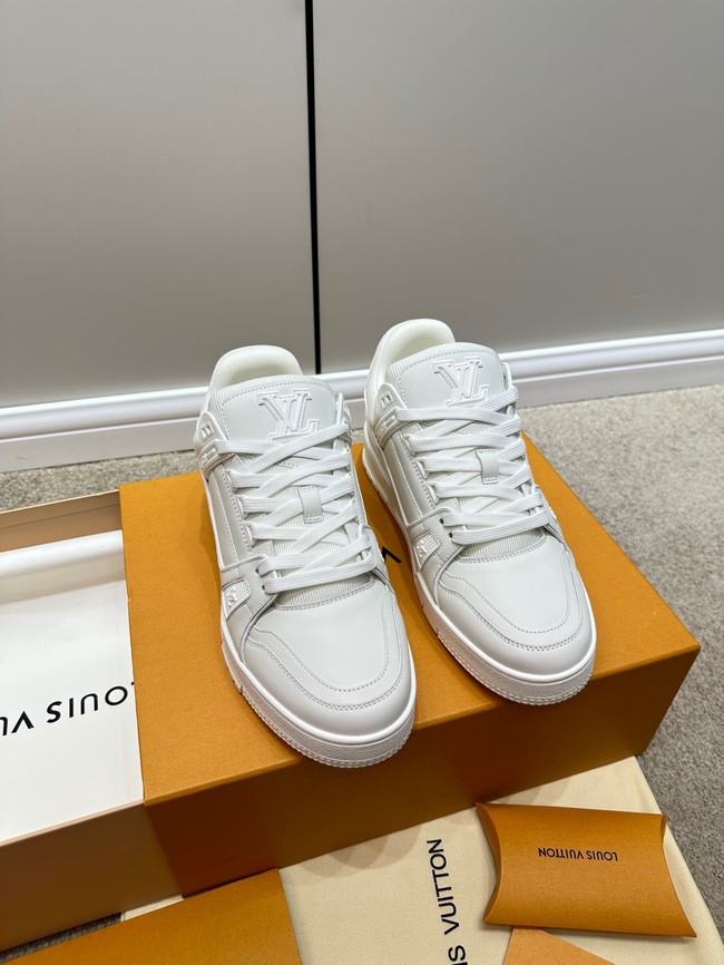 Louis Vuitton Sneaker 93542-8