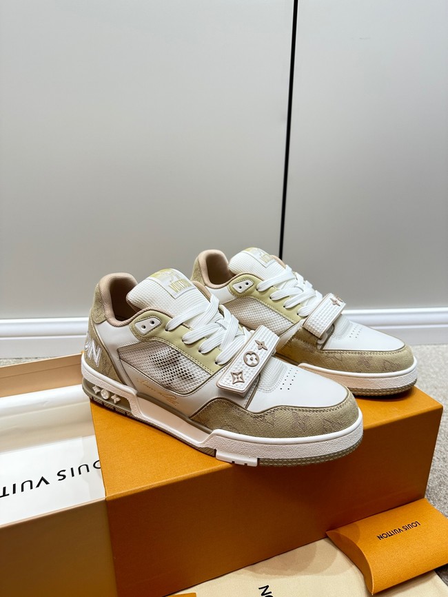 Louis Vuitton Sneaker 93543-5