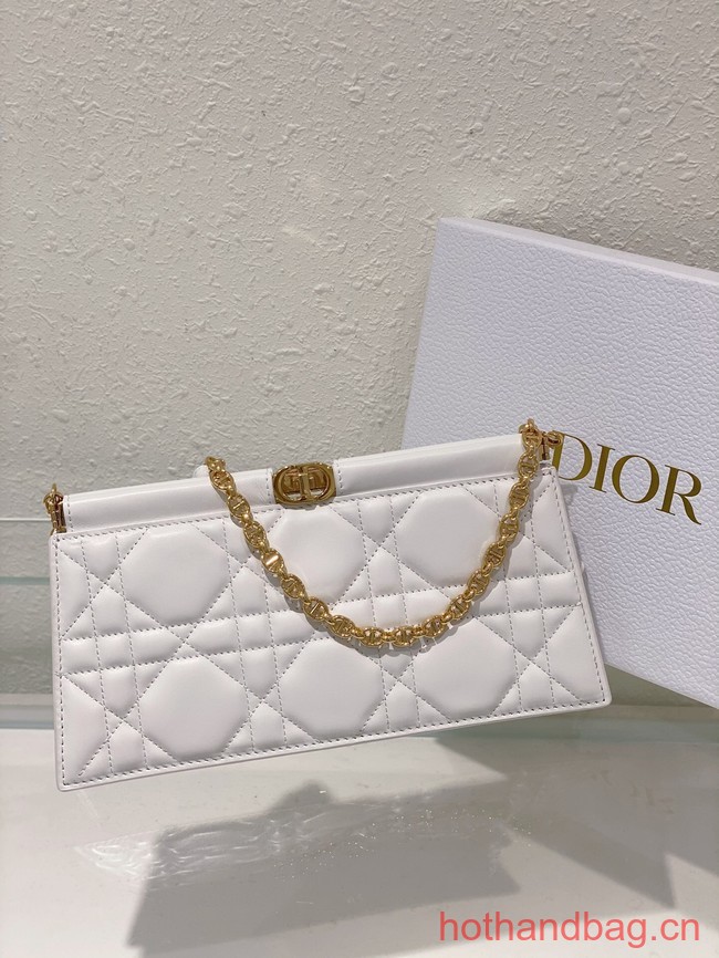 DIOR CARO COLLE NOIRE CLUTCH WITH CHAIN Latte Cannage Lambskin S5166UDBB