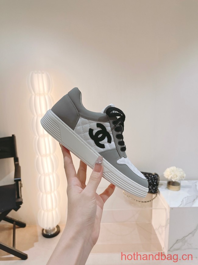 Chanel Sneaker 93628-2