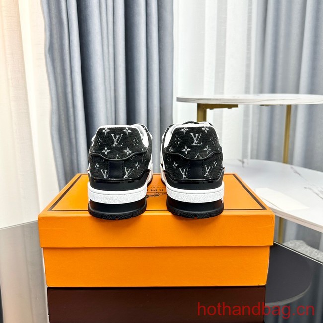 Louis Vuitton Trainer Sneaker 93624-7