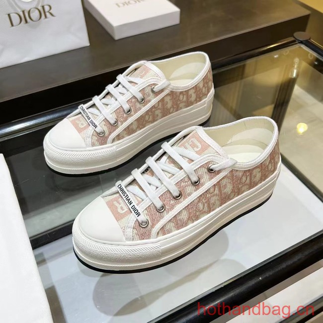 WALK N DIOR SNEAKER Dior Oblique Embroidered Cotton 93626-3