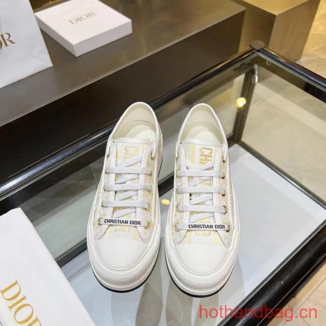 WALK N DIOR SNEAKER Dior Oblique Embroidered Cotton 93626-5